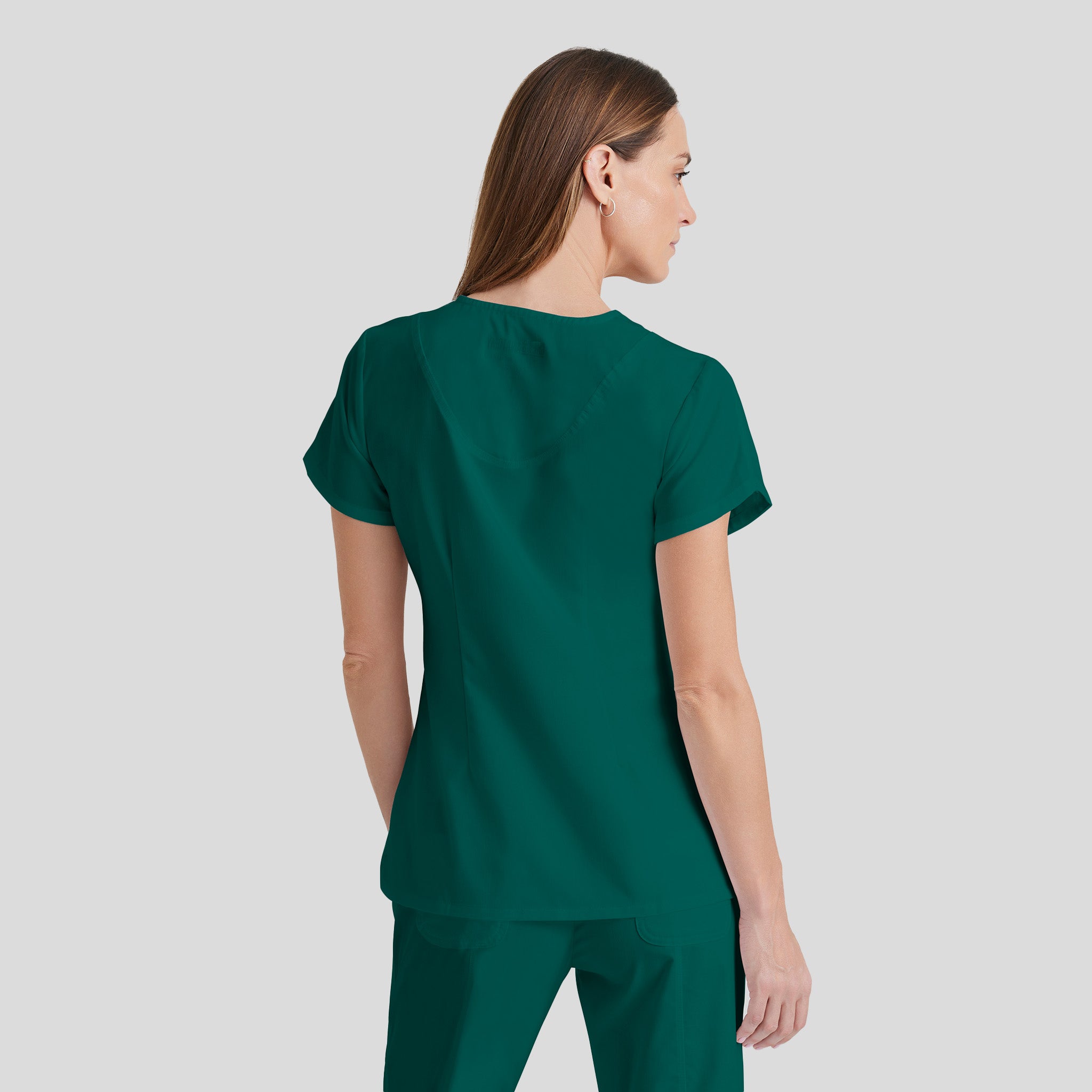 Cora 4-Pocket Scrub Top | Hunter