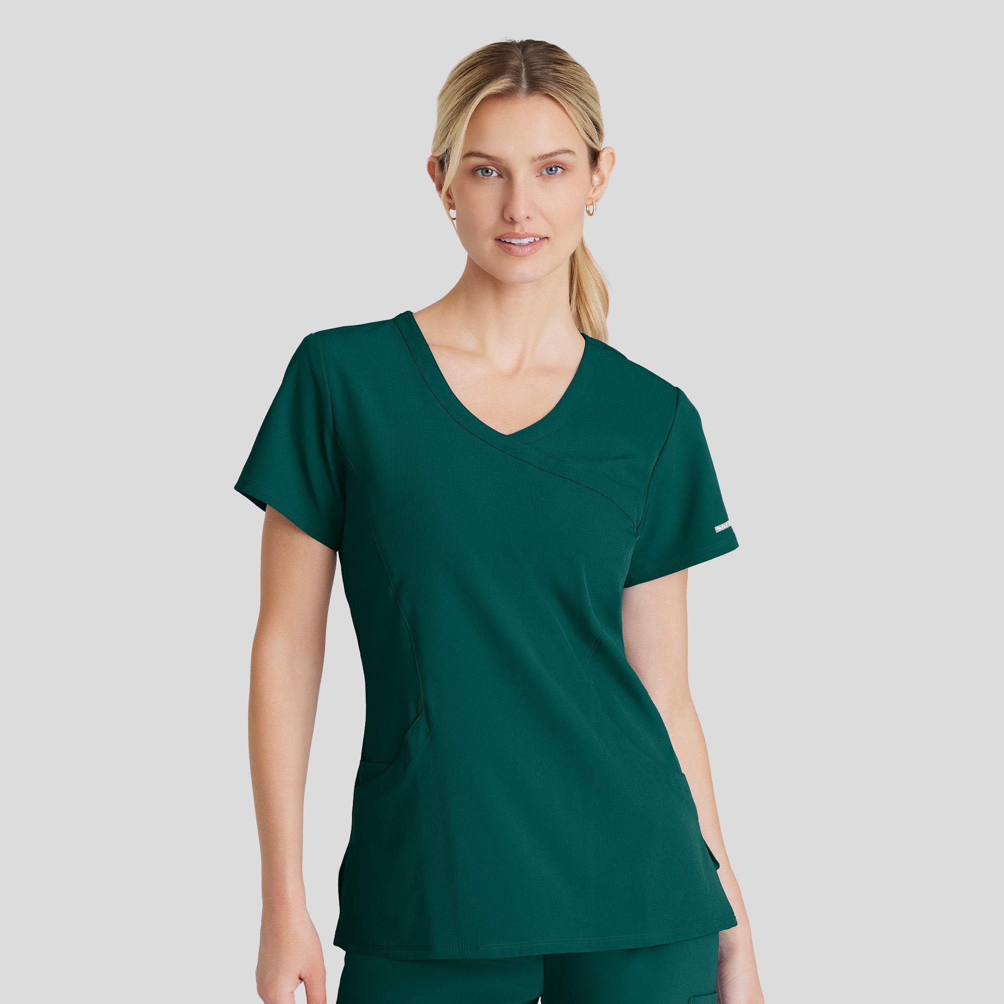 Reliance 3-Pocket Crossover V-Neck Scrub Top | Hunter