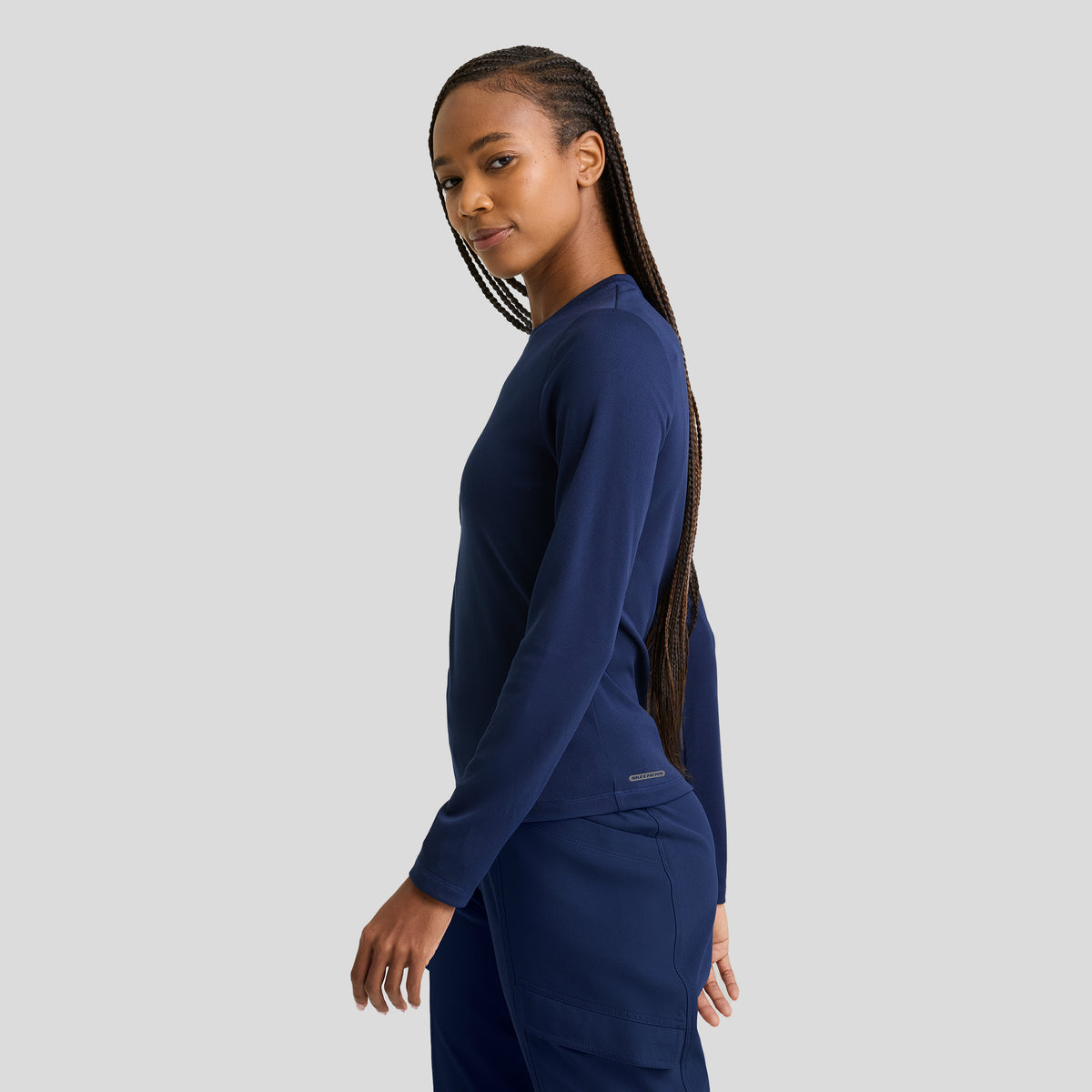 Holly Women's 1-Pocket Crew Neck Long Sleeve Tee | Navy