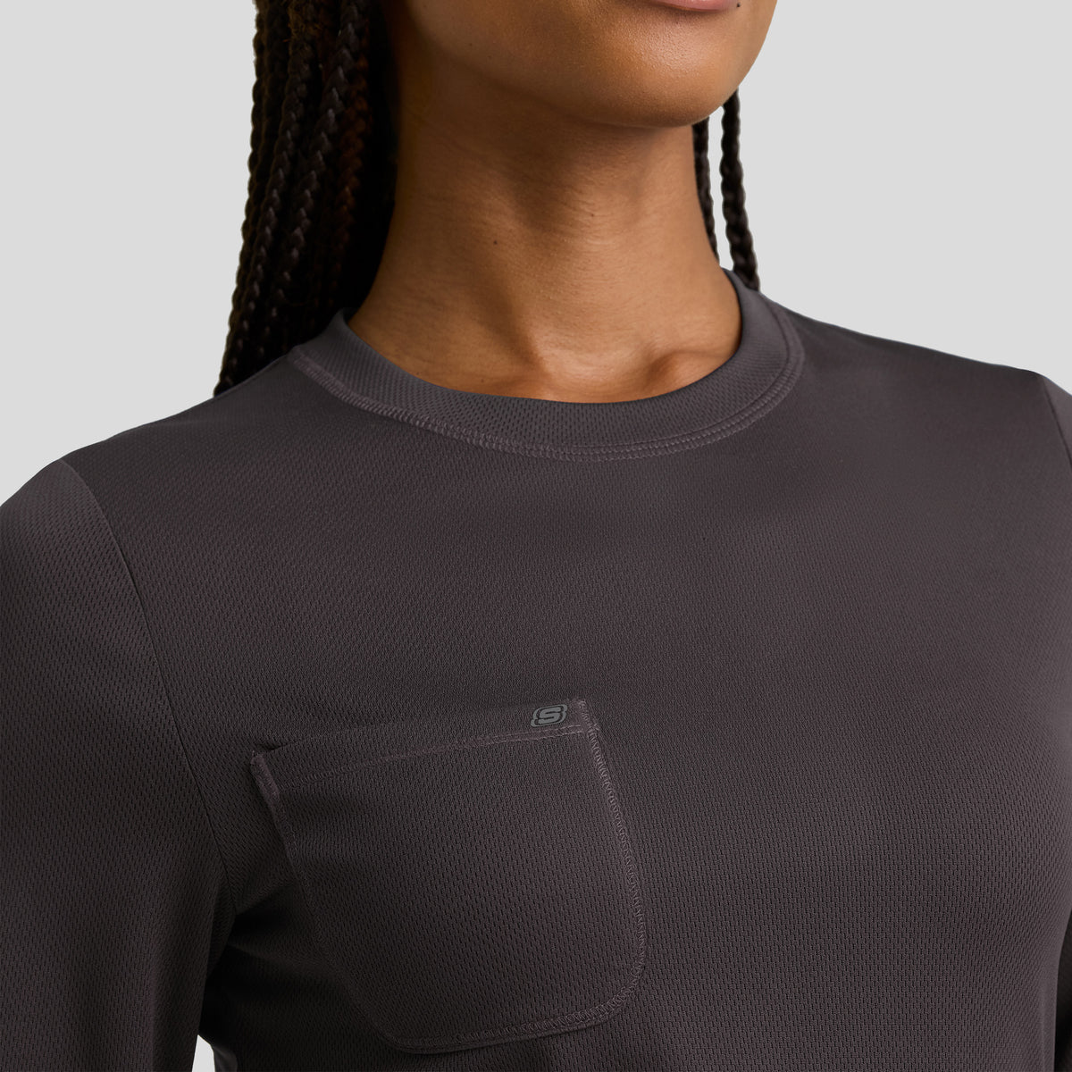Holly Women's 1-Pocket Crew Neck Long Sleeve Tee | Pewter
