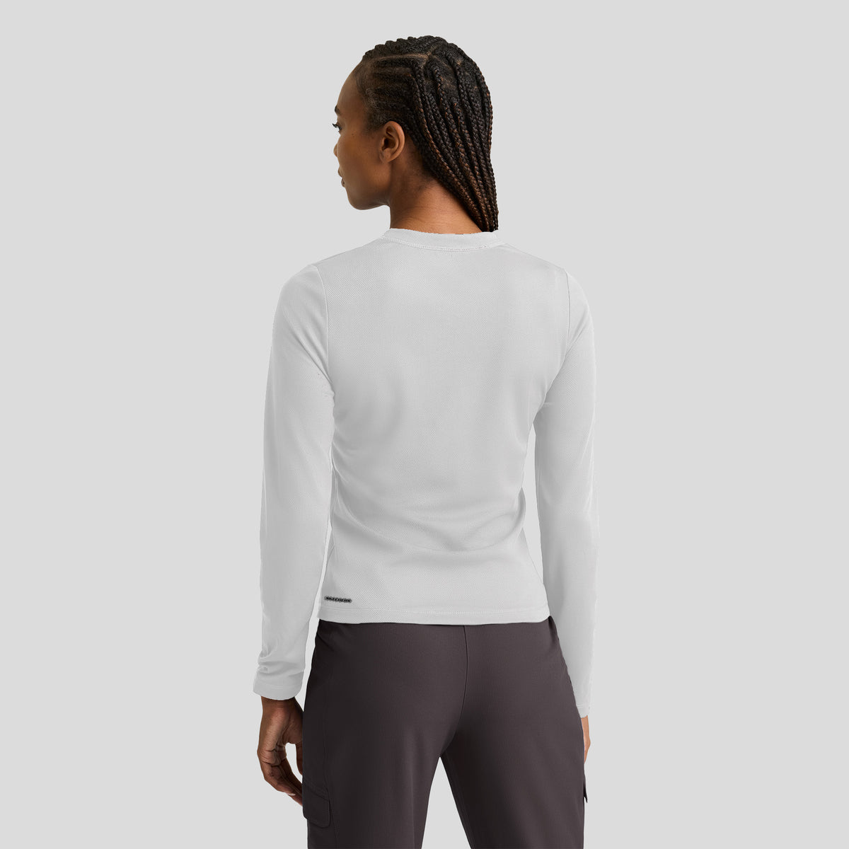 Holly Women's 1-Pocket Crew Neck Long Sleeve Tee | White