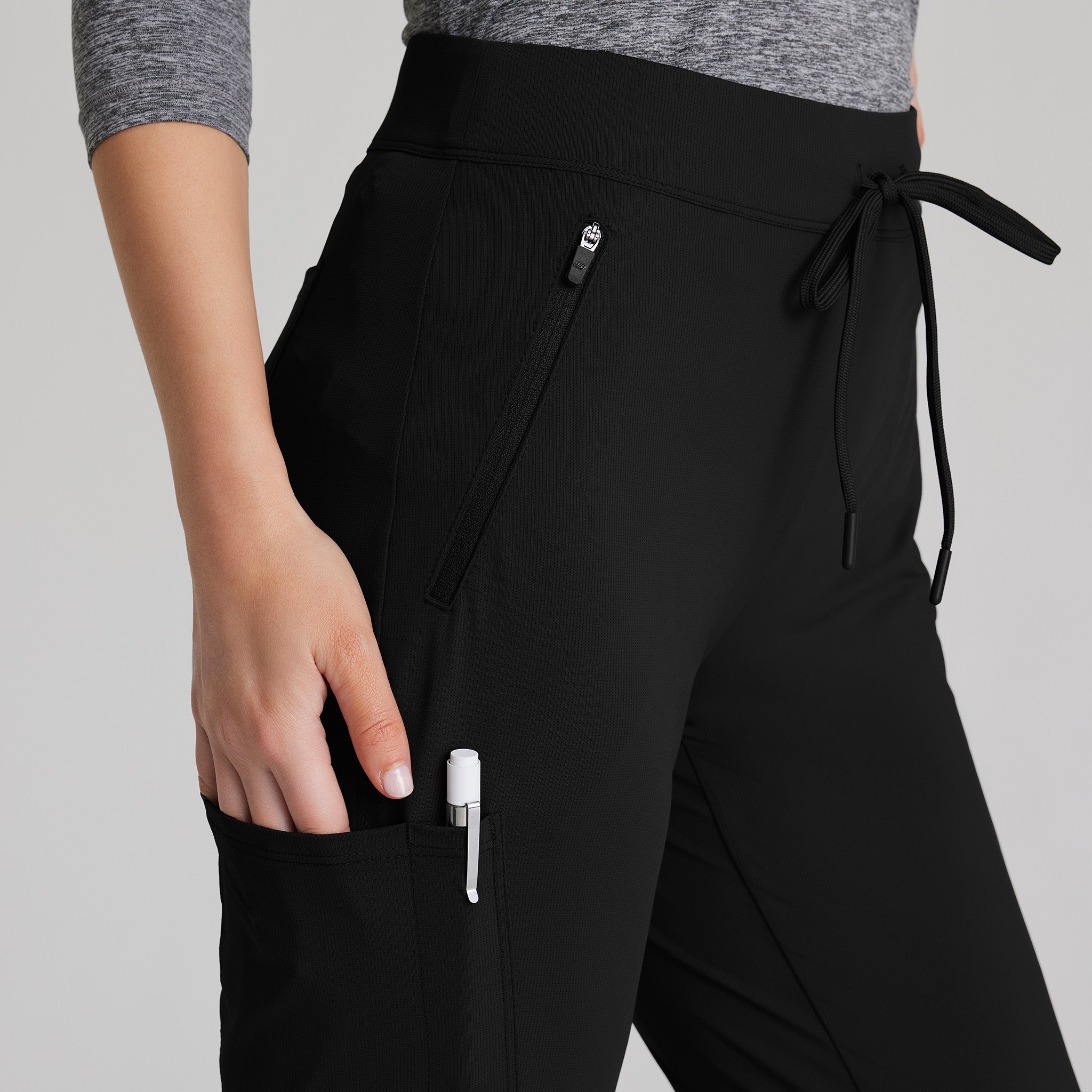 Glide 4-Pocket Fit and Flare Pant | Black