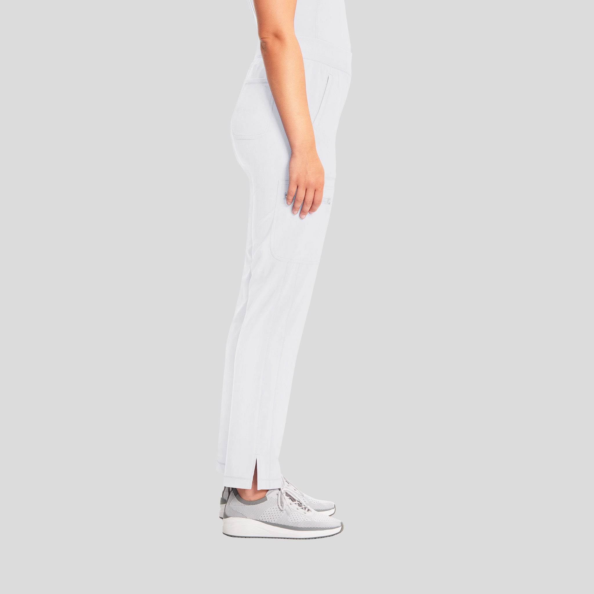 Inifnity Mid Rise Tapered Leg Pull-On Scrub Pant | White