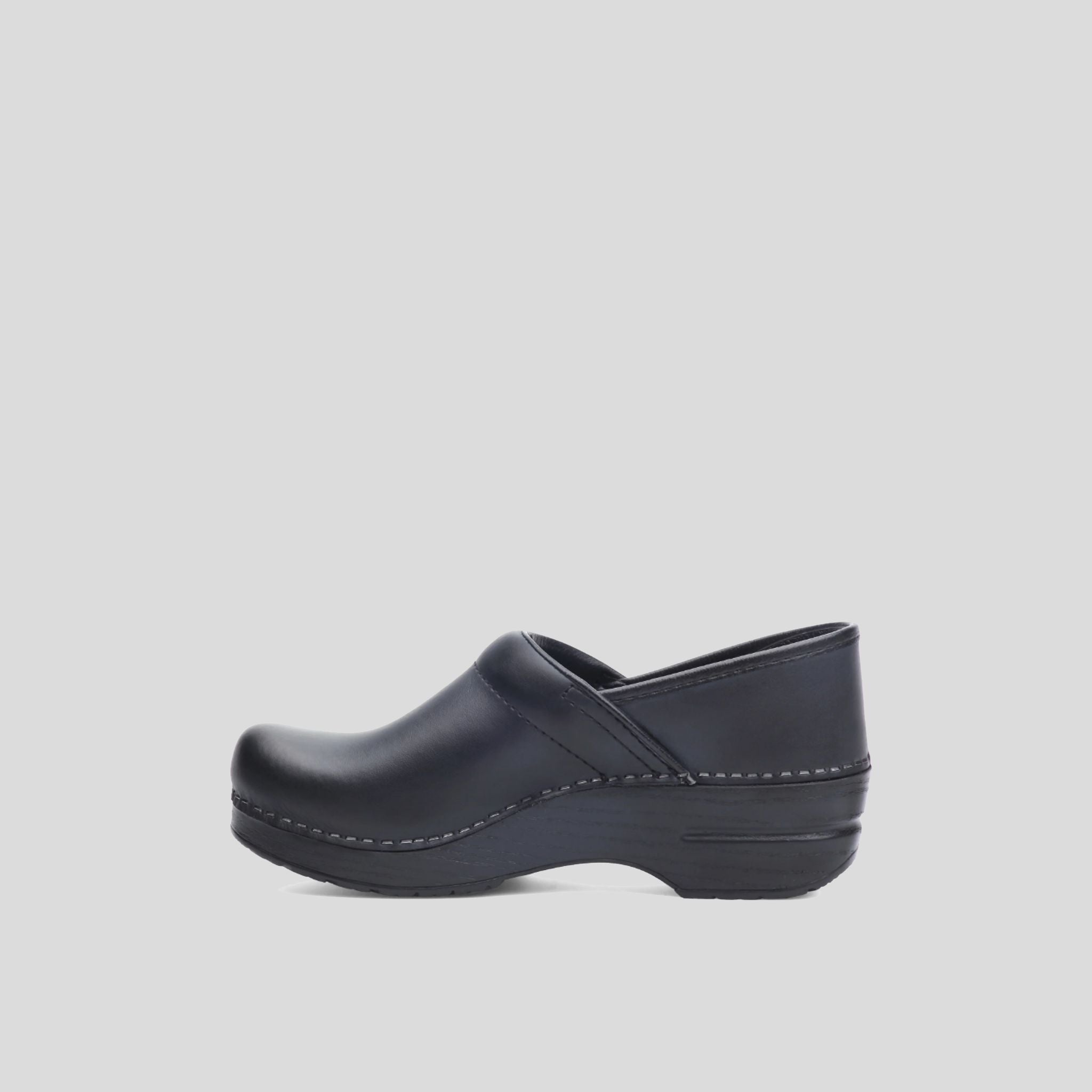 Professional Clog | Black Box