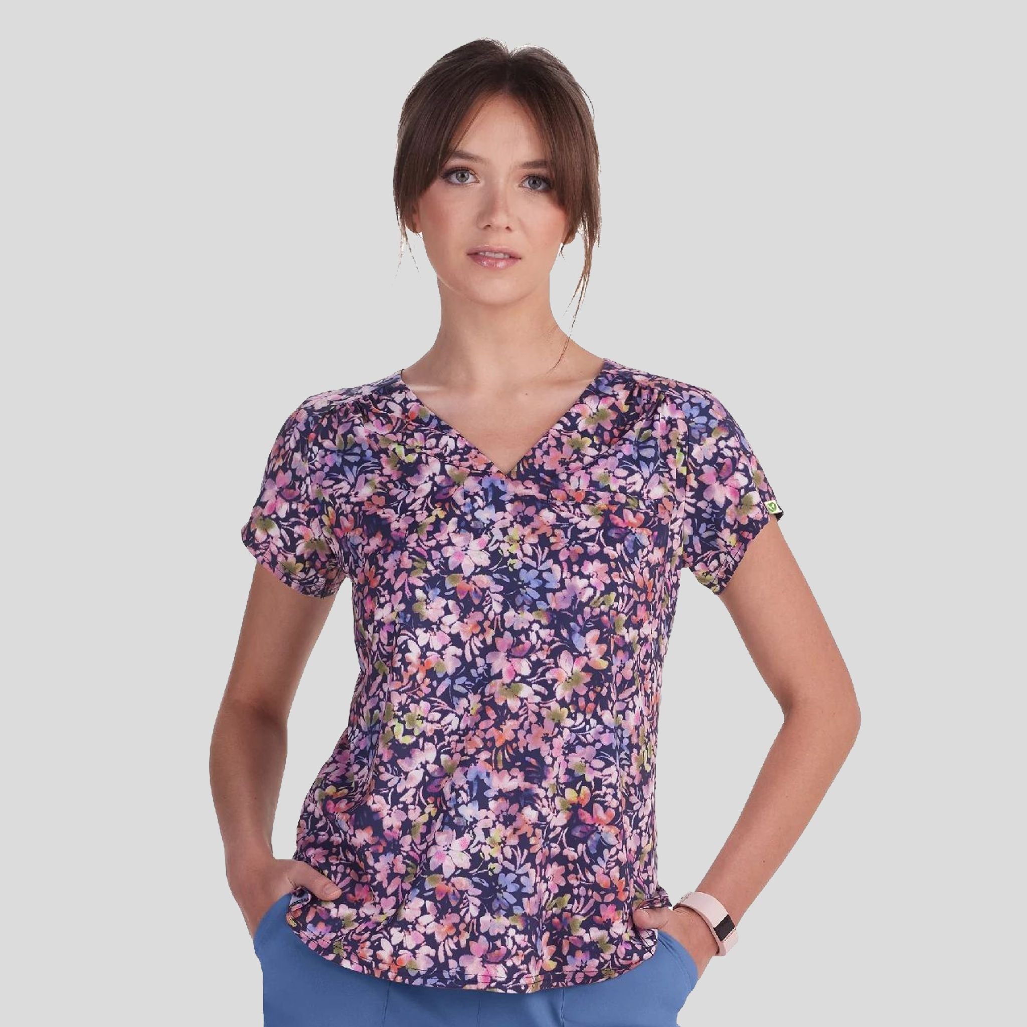 Women's 2-Pocket Eco-Friendly Scrub Top | Retro Floral