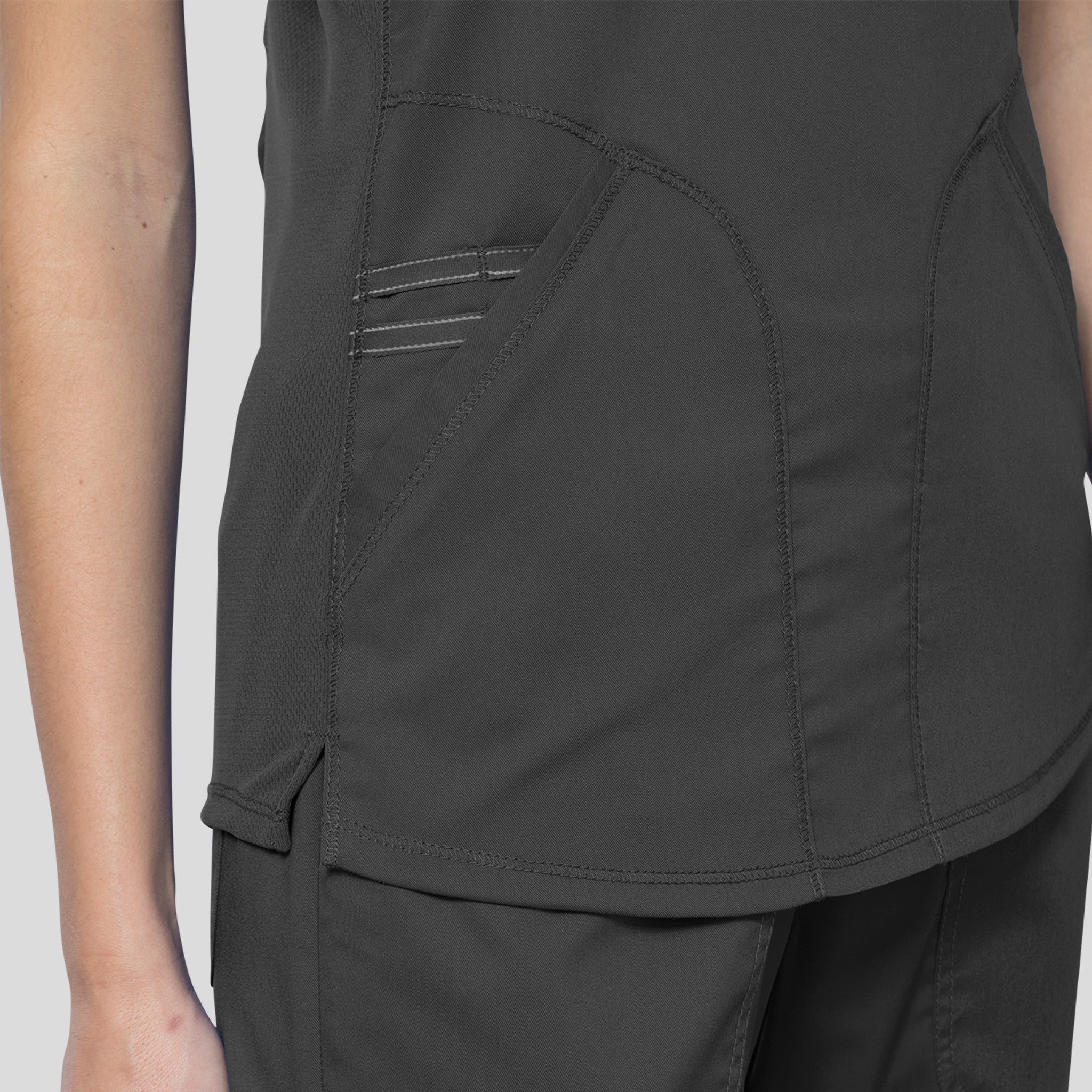 2-Pocket Sweetheart V-Neck | Pewter