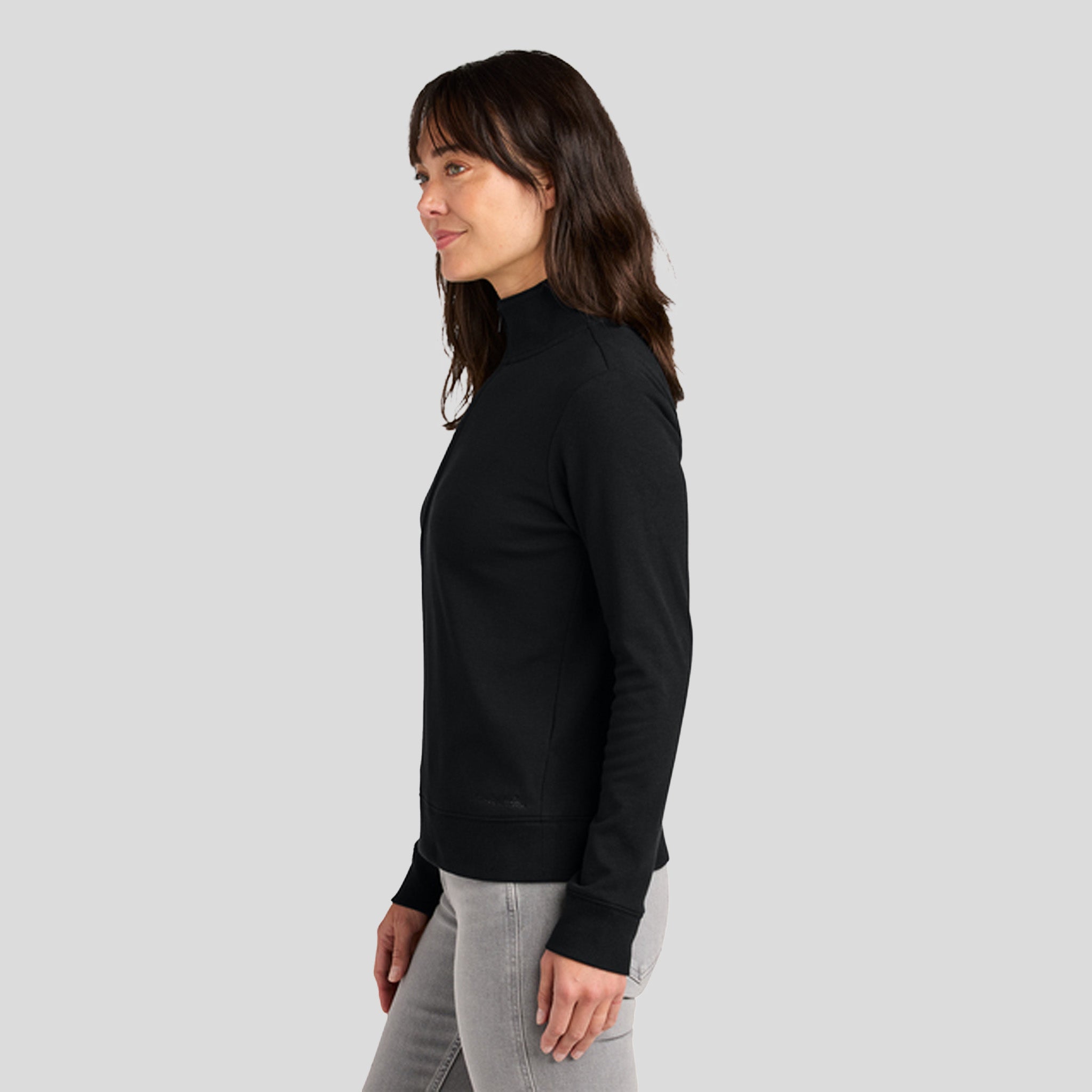 Womenβs Ocean Villa 1/4-Zip | Black
