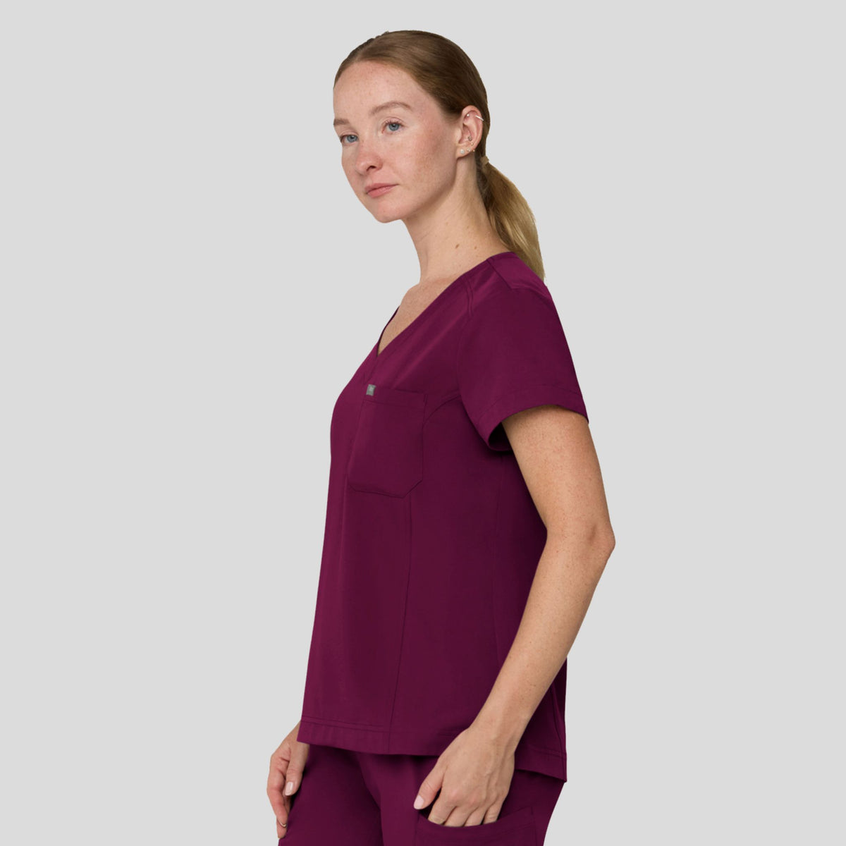 Tempo Women's 1 Pocket Top | Wine