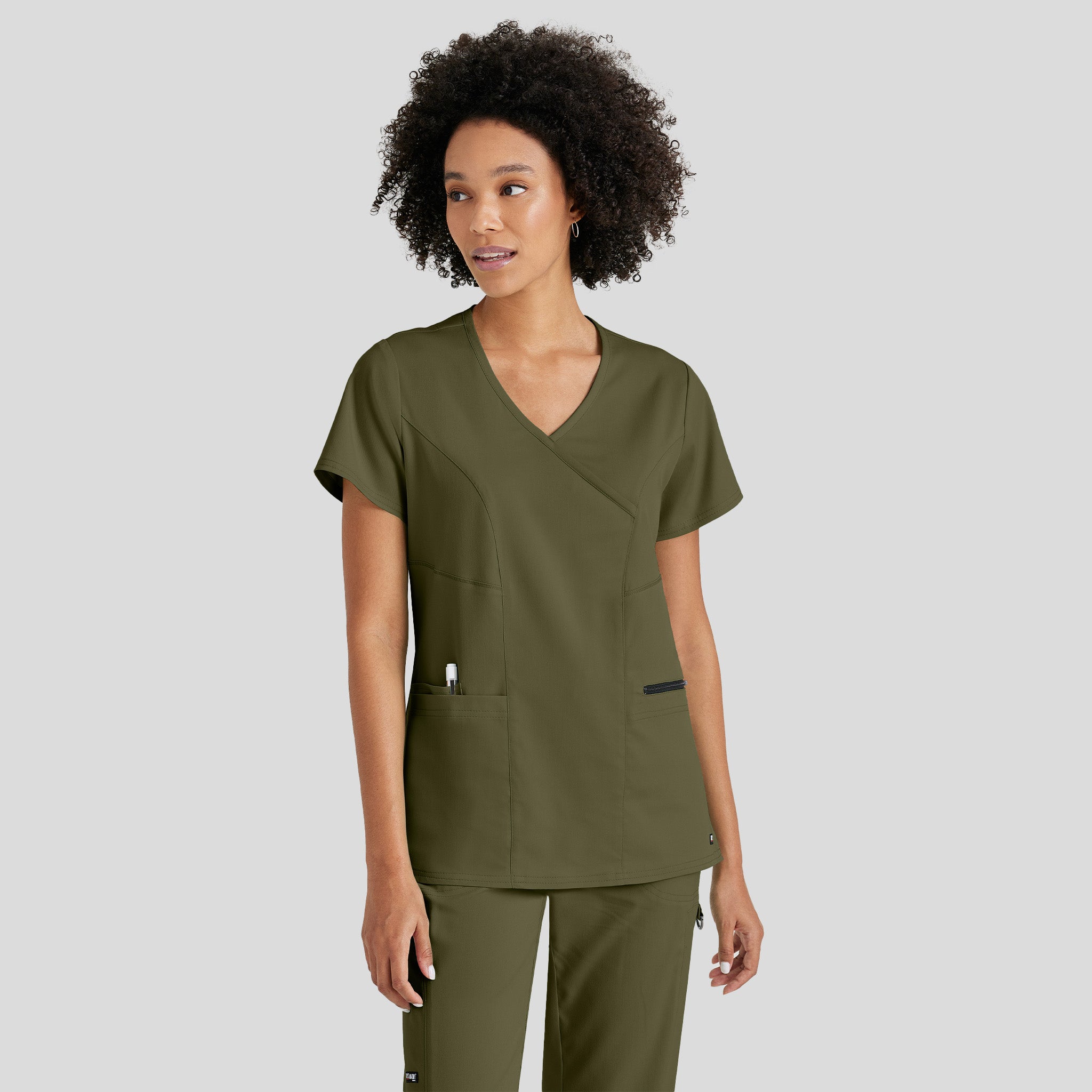 Kim 3-Pocket Crossover V-Neck Scrub Top | Olive