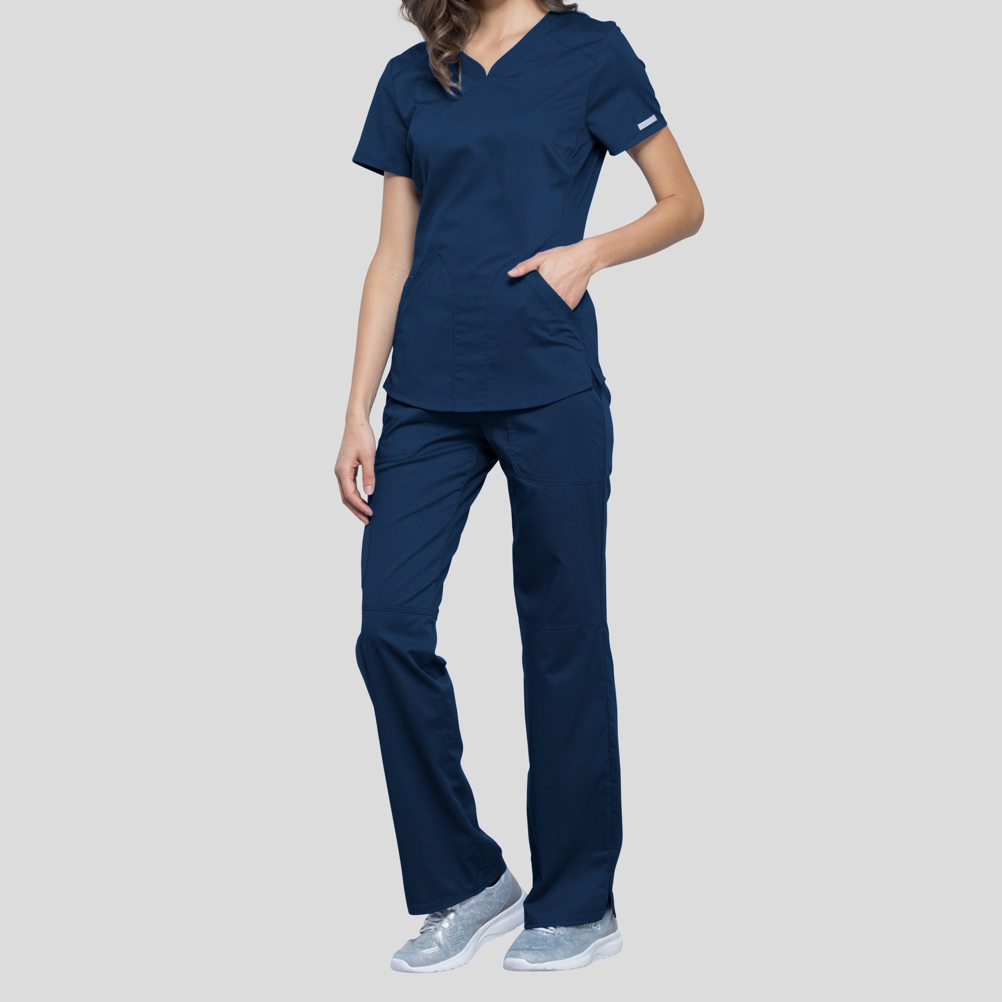 2-Pocket Sweetheart V-Neck | Navy