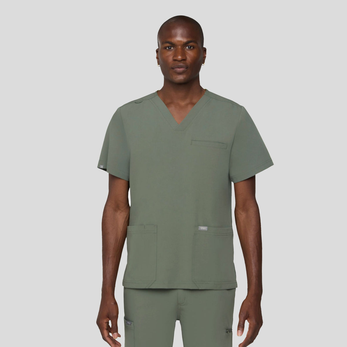 Tempo Men's 3 Pocket V-Neck Top | Olive